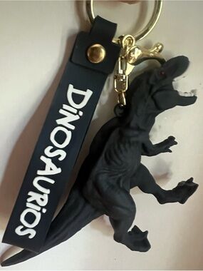 Black Dinosaur SiliconeKeychain with 'Dinosaurios' Strap